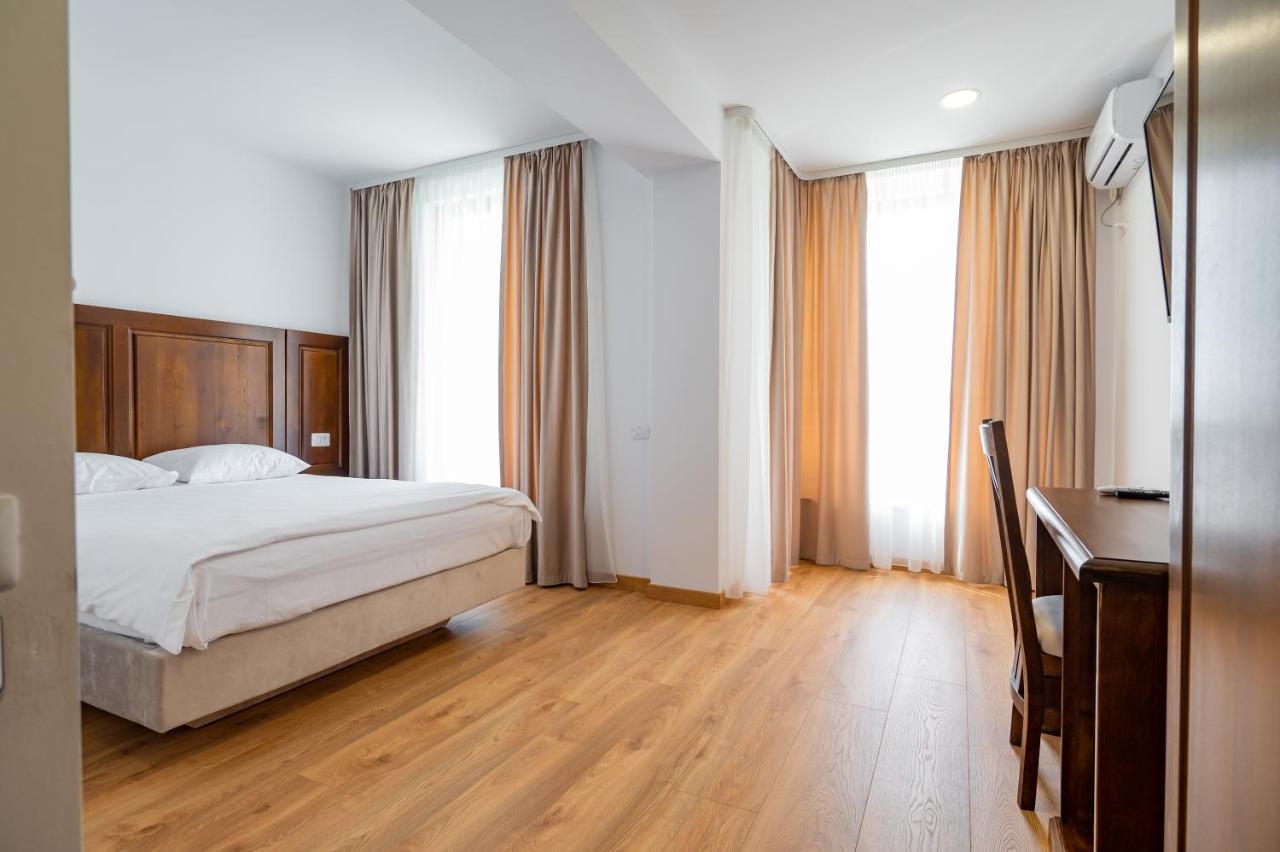 Voyager Năvodari Exterior foto