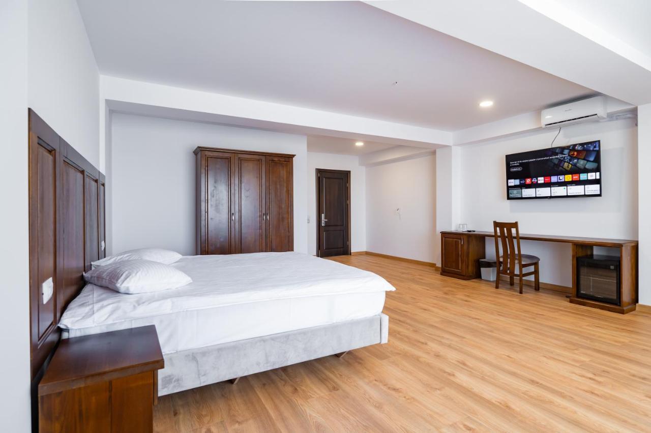 Voyager Năvodari Exterior foto