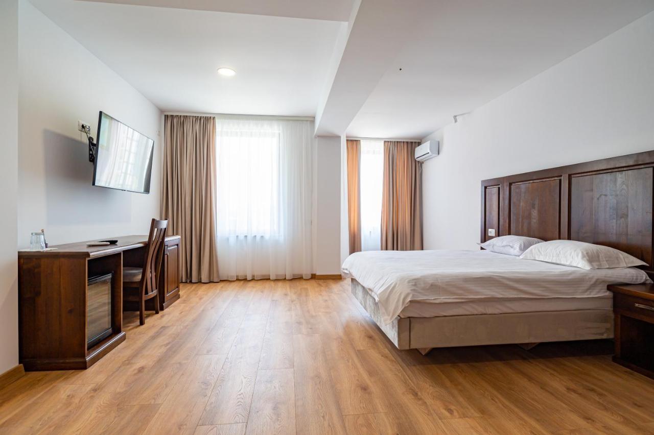 Voyager Năvodari Exterior foto